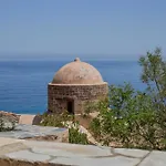 Pablito House-Seaview Monemvasia Nests