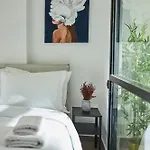 Magenta Luxury Apartments By Binobi!