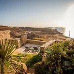 Romantic Mykonian Oasis Suite With Jacuzzi & Sea View