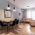Seren- Coastal Road Apartment