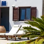 Fabulous Holiday Villa In Naxos Island