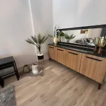 Supreme Golden Suite