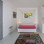 Octopus Sea View House