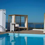 Bluenote Suites