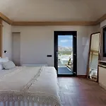 Aja Retreat Luxury Suites