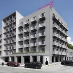 Moxy Patra Marina