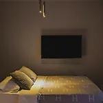 Tatami Zen Apartment