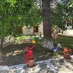Katerina Apartments
