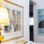 Renovated 5 Bdr House Near Acropolis - New Beds, Terrace & Green Yard