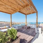 Paros Comfy Suites