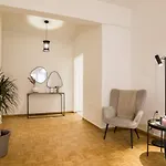 Kolonaki, Lycabettus One-Bedroom Apartment
