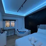 The Golden Jacuzzi Spot