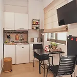Tsakalof 10 Veranda Irakleitou