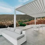 Makrikythera Luxury Suites - Private Pool Or Hot Tub Suites