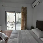 Bamboo Apartment Marousi Center