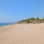 Tzanetos Seaside