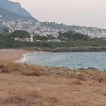 Tzanetos Seaside