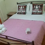 Livia'S Room To Ampelokipi Metro Airport Line