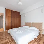 Zen Bright, Exarchia