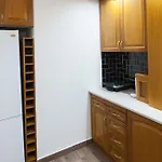Stylish Renovated 2 Bd Apt In Exarcheia