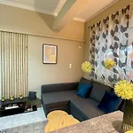 Cozy Home In Nea Smirni