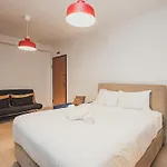 Tsakalof 10A Kolonaki By Zeussuites