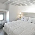 Windmilos