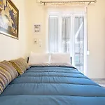 Top Floor Cozy Studio For 2