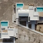 Rizes Villas Santorini With Private Pool
