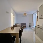 Horizon View House