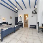 George'S Beach Studios Aliki Paros