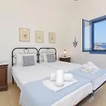 Stunning Home In Ampela, Syros