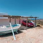 Ailouros Summer Hotel
