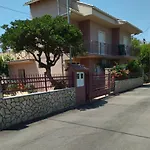 B&B One