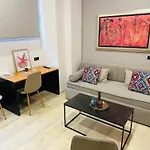 Port Brown Suite 1