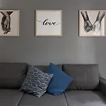 4 Queens Downtown-Comfortable Apartment In Thessaloniki Center