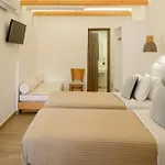 Karidis Hotel