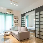 The Flat, Volos Downtown