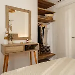 Julie'S Luxury Apartment