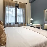 Phaedrus Living Pagkrati Modern Grove