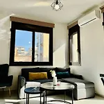 Kozy Koala Apartments, N21, Near Akropolis