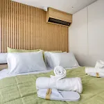 Gsm Elevated Luxury Suites