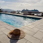 With-Inn Mykonos Suites
