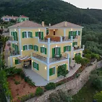 Oralia Apartments