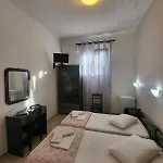 Aleka'S Rooms