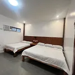 Shat'S Guest House