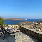 To Petrino Serifos