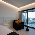 Luxury Beachfront Rooms