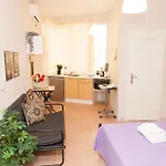 Georgias Apartment