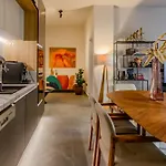 Elysian Condo, Koukaki